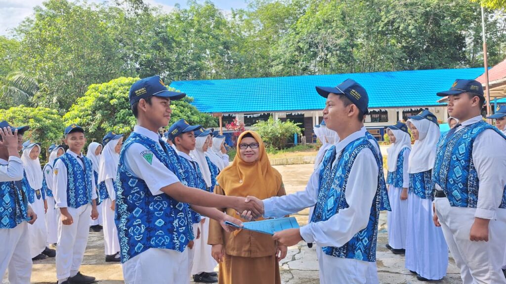 Pelantikan OSIS SMPN 3 Murung Pudak Tahun 2025