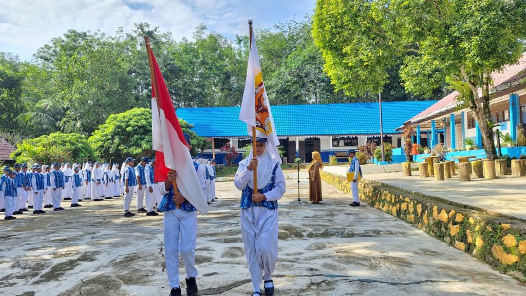 Pelantikan OSIS SMPN 3 Murung Pudak Tahun 2025